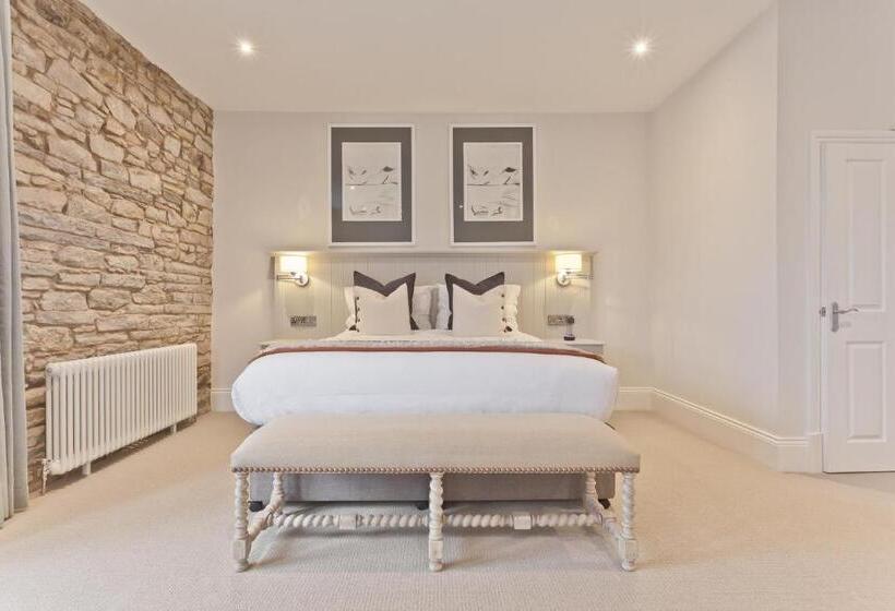 Номер Superior Кровать Кинг, Tithe Barn   Self Check In