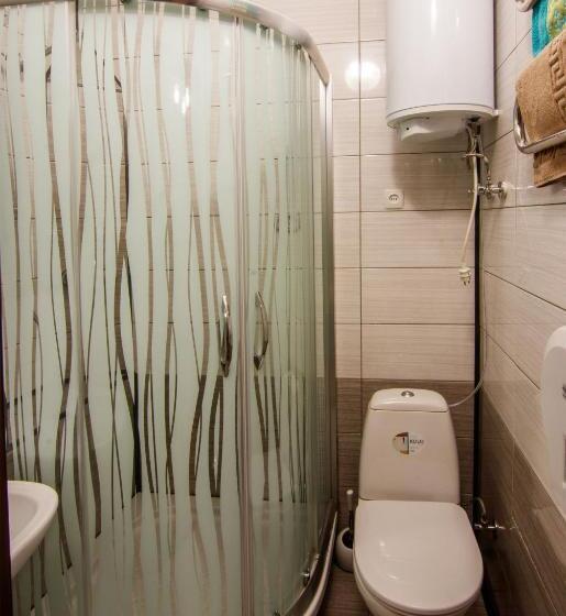 اتاق استاندارد سه نفره, Bonus