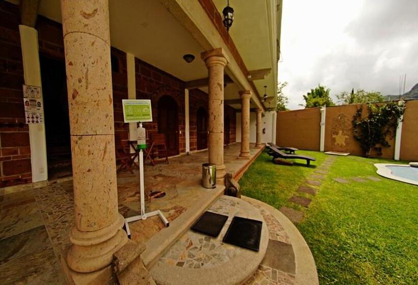 スタンダードルーム, La Buena Suerte