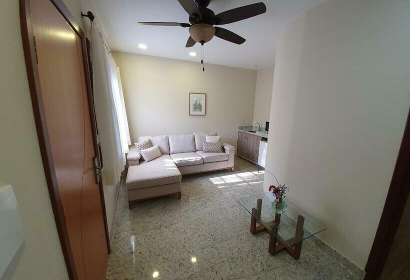 Suíte, Pousada Golden Garden