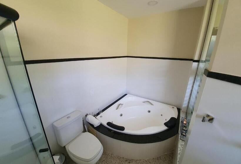 Suíte, Pousada Golden Garden