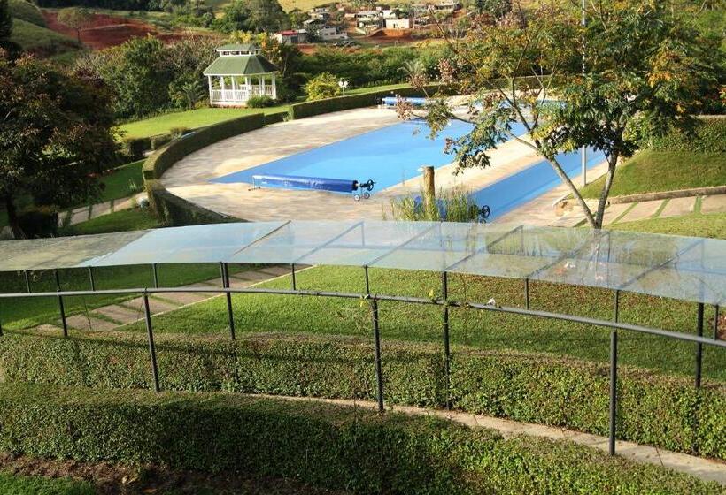 Quarto Premium, Pousada Golden Garden