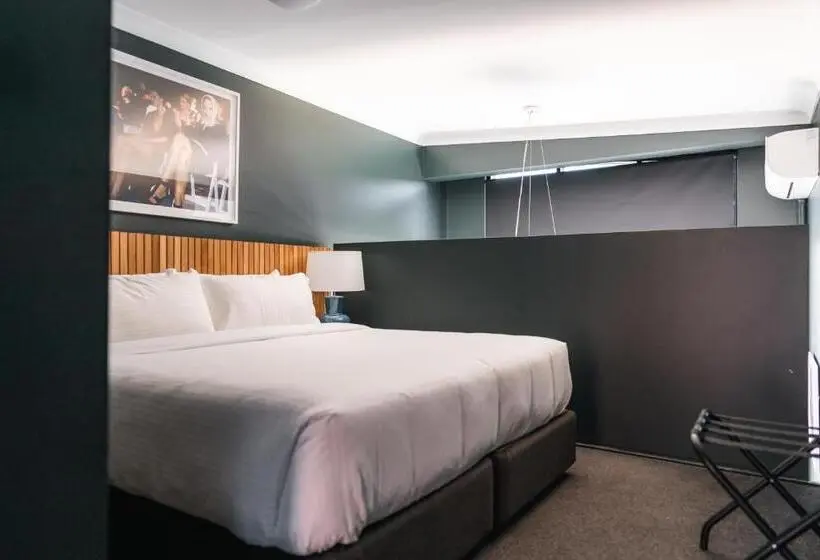 اتاق پنت هاوس, The Blue Hotel Bondi