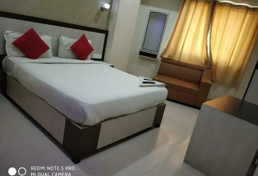 Deluxe Suite, Bestend
