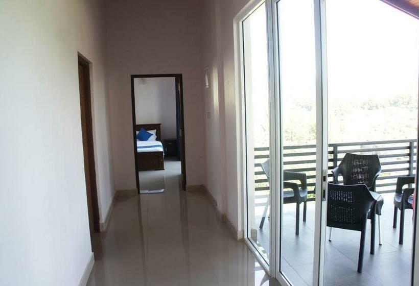 Camera Superiore, J's Villa