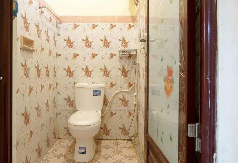 חדר סטנדרט, Reddoorz Near Buleleng Harbour 2