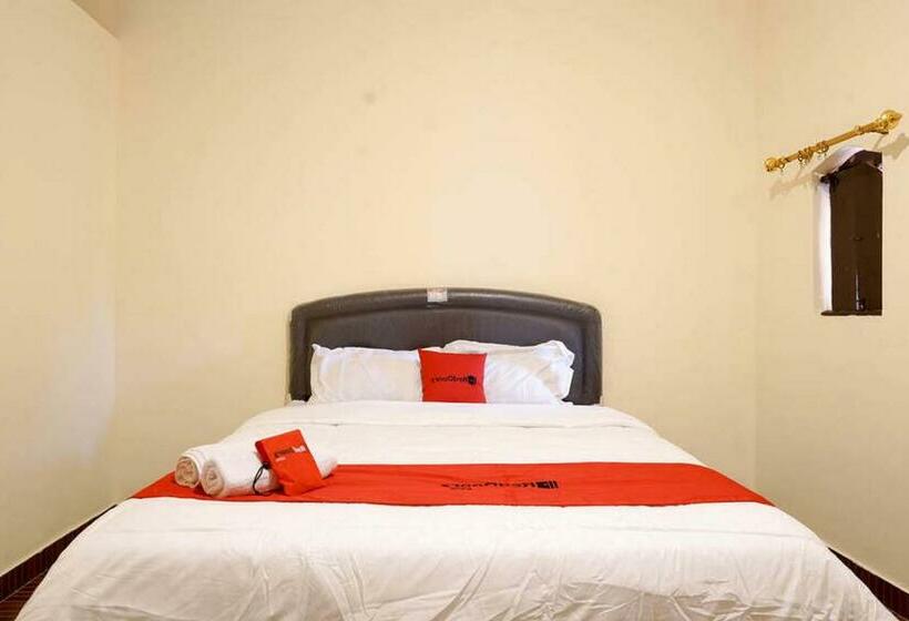 חדר סטנדרט, Reddoorz Near Buleleng Harbour 2