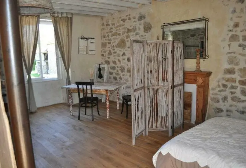 身障者適用スタンダードルーム, Chambre D’hôtes La Ferté