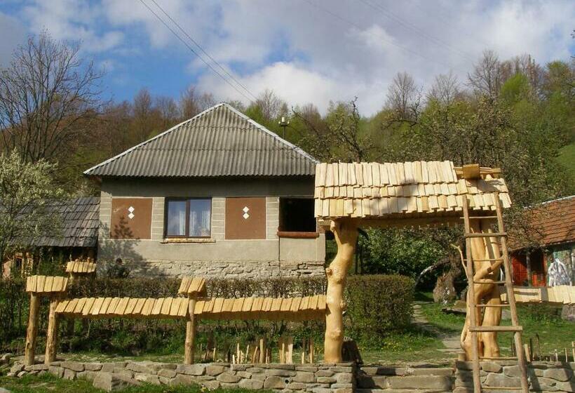 Семейный Номер Вид на Горы, To Lem Ande