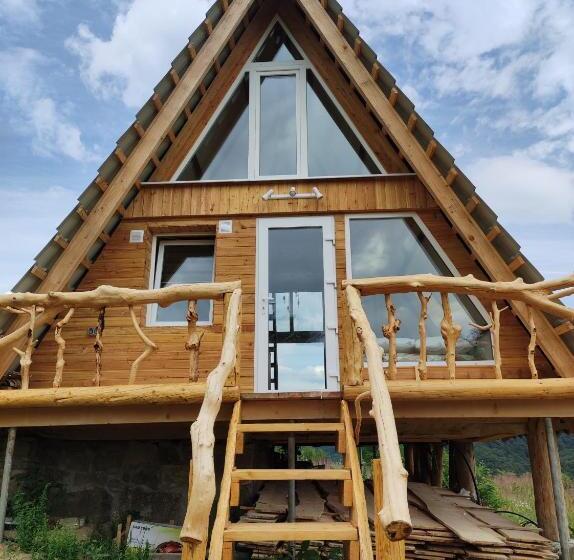 Дом 2 Спальни, To Lem Ande