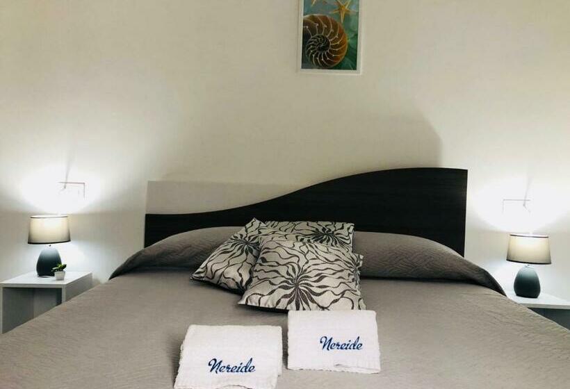 Habitació Estàndard, Nereide