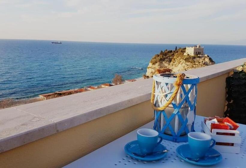 Habitació Estàndard amb Terrassa, Nereide