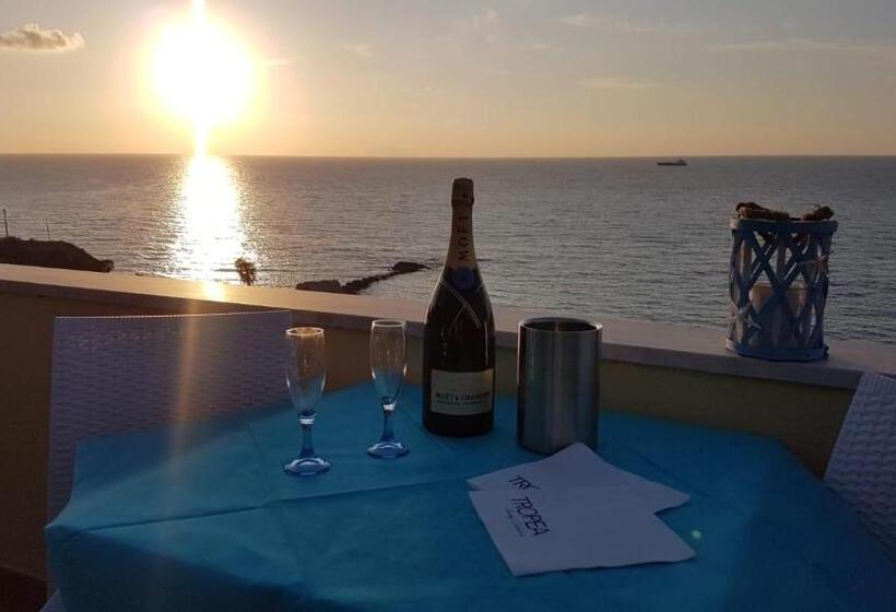 Habitació Estàndard amb Terrassa, Nereide