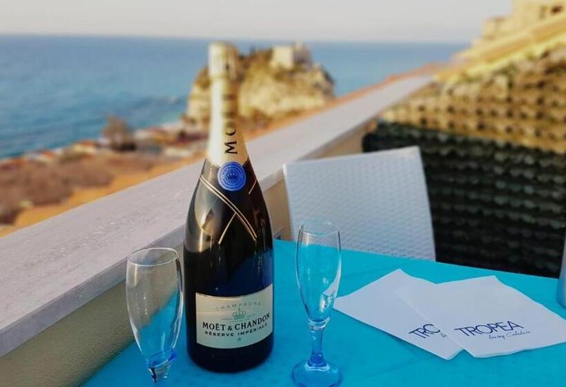 Habitació Estàndard amb Terrassa, Nereide