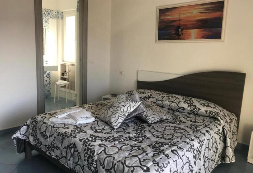 Habitació Estàndard amb Terrassa, Nereide