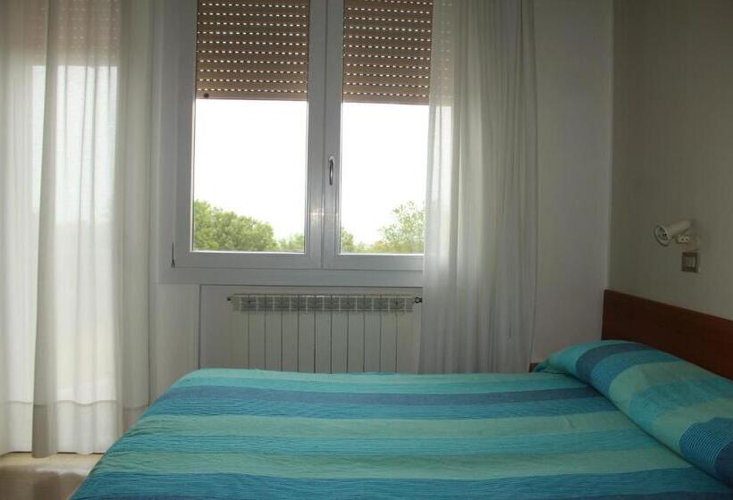 Triple Room Sea View, Caravel