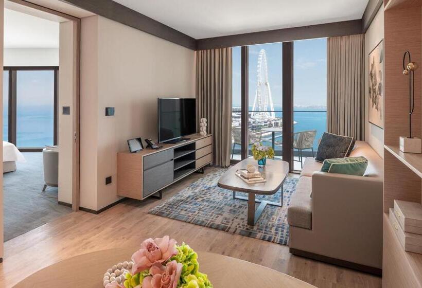 オーシャンビュージュニアスイート, Address Beach Resort