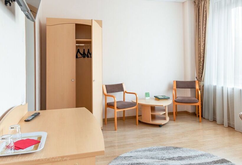 Семейный Номер, Ingria