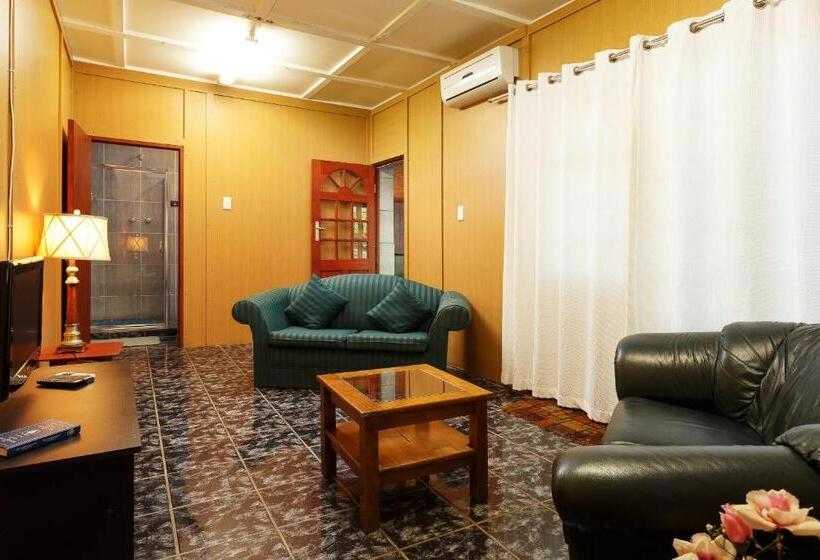 חדר סטנדרט, Gariep Dam Sunrose Group Of Guest Houses