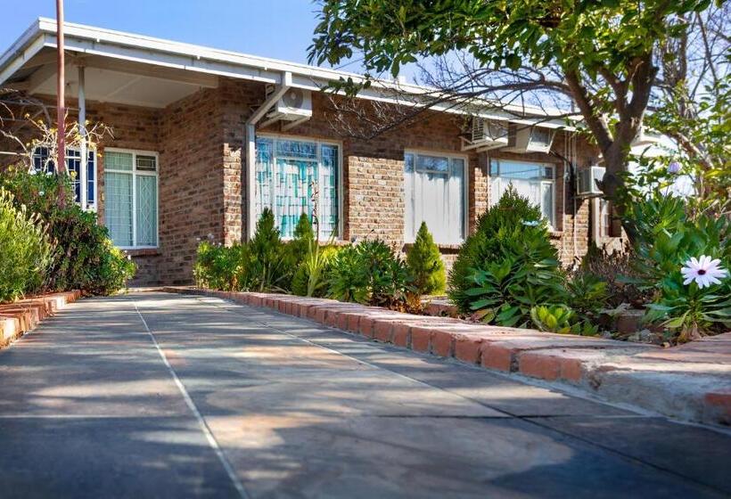 חדר משפחתי, Gariep Dam Sunrose Group Of Guest Houses