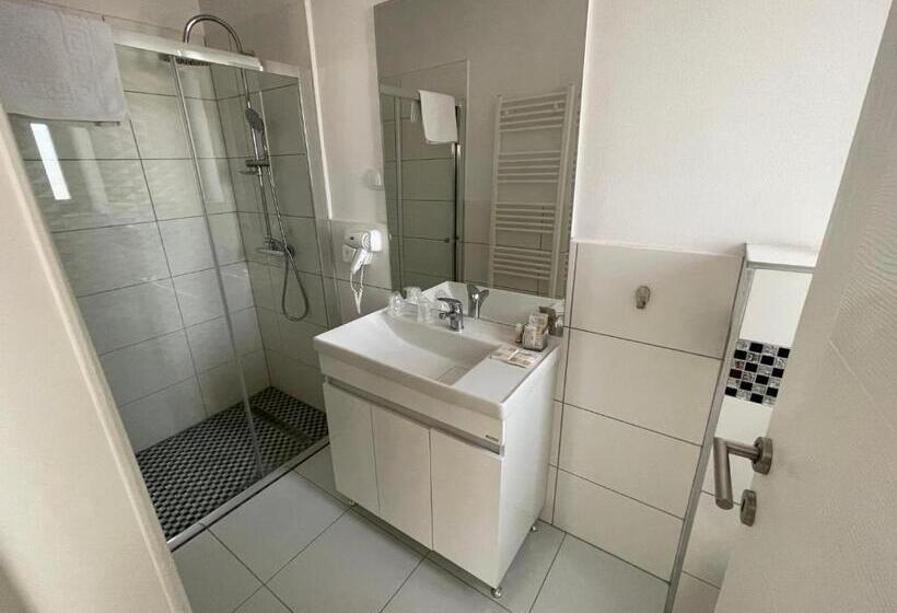 آپارتمان 2 خوابه, Alpin Rooms