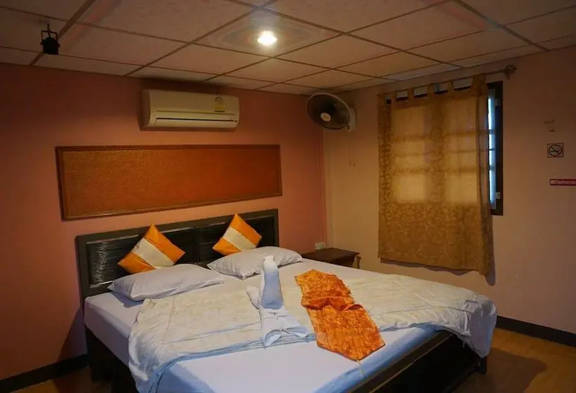 デラックスバンガロー, Wanghin Bungalow Donsak