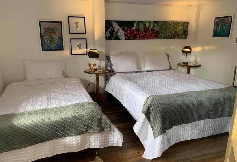 غرفة كلاسيكية ثلاثية, La Estancia Hotel Boutique