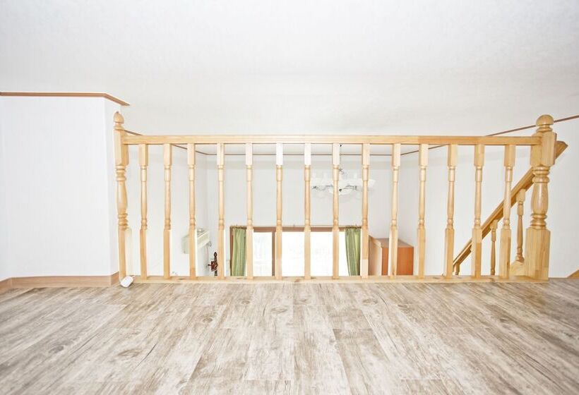 Quarto Duplex, Solsum House