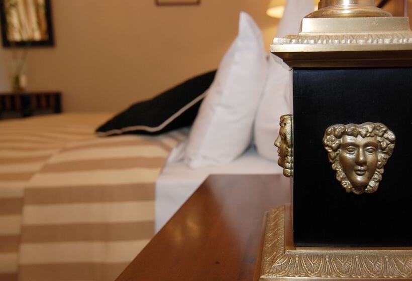 استودیو اجرایی, Arc De Triomphe By Residence S