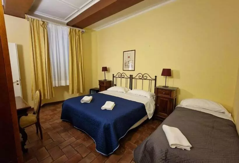 اتاق استاندارد سه نفره, B&b Relais Il Campanile