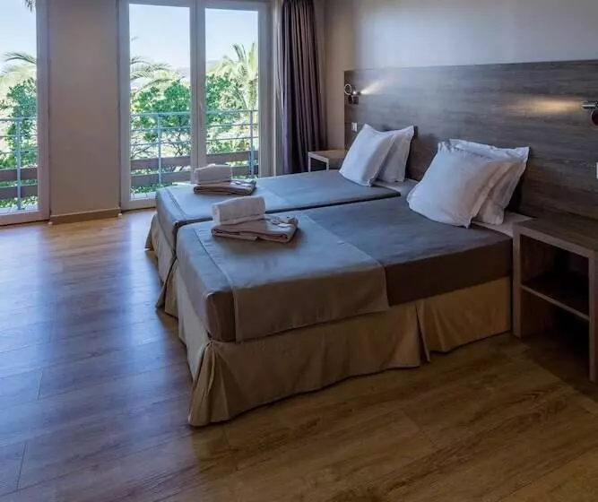اتاق سوپریور, Club Marina Viva