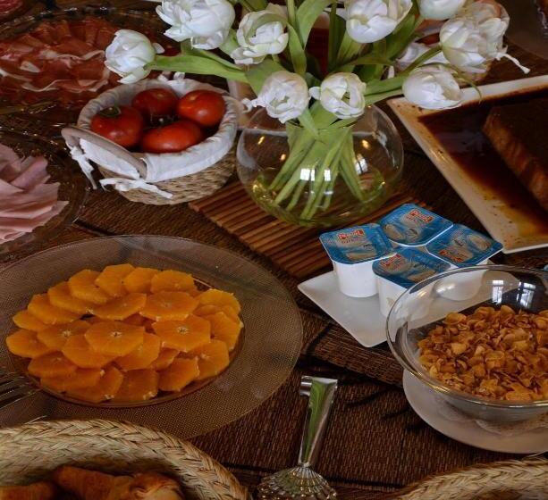 اتاق استاندارد, Galena Mas Comangau