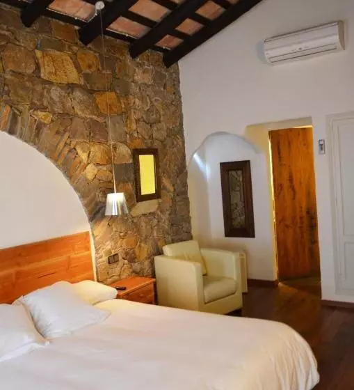 اتاق استاندارد, Galena Mas Comangau