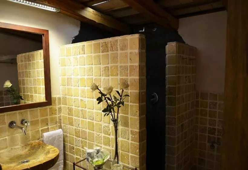 Superior Room with Terrace, Galena Mas Comangau