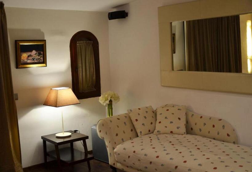 Superior Room with Terrace, Galena Mas Comangau