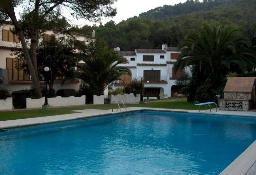 ویلای 1 خوابه, Galena Mas Comangau