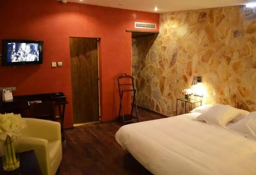 Superior Room with Terrace, Galena Mas Comangau