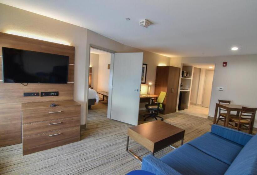 جناح لذوى الاحتياجات الخاصة, Holiday Inn Express & Suites   Indianapolis Northwest, An Ihg