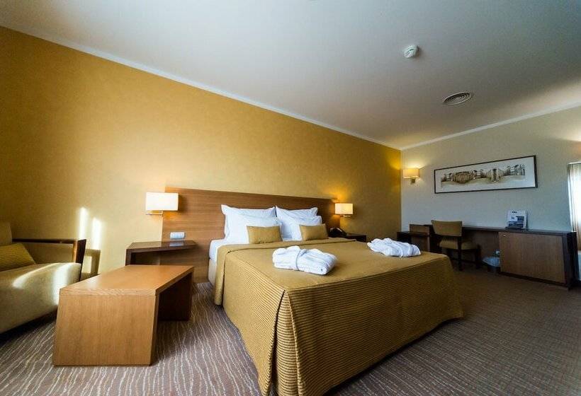 اتاق استاندارد, Lusitania Congress & Spa