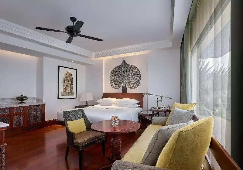 キングサイズベッドのデラックスルーム, Park Hyatt Siem Reap