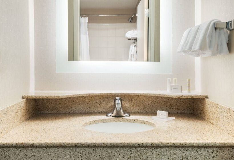 Lakosztály, Springhill Suites By Marriott Cleveland Solon