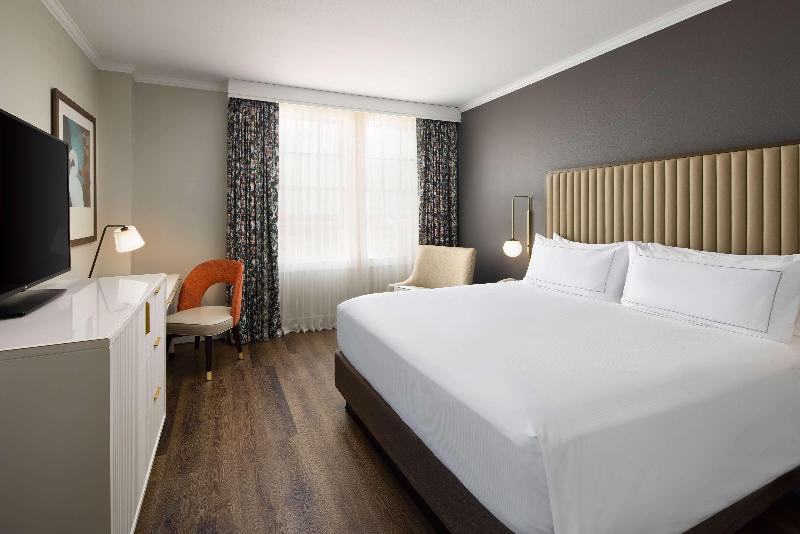 غرفة قياسية سرير كينج, The Terrace Hotel Lakeland, Tapestry Collection By Hilton