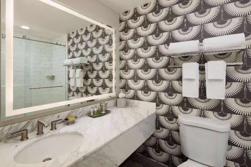 חדר סטנדרט עם מיטת קינג, The Terrace Hotel Lakeland, Tapestry Collection By Hilton