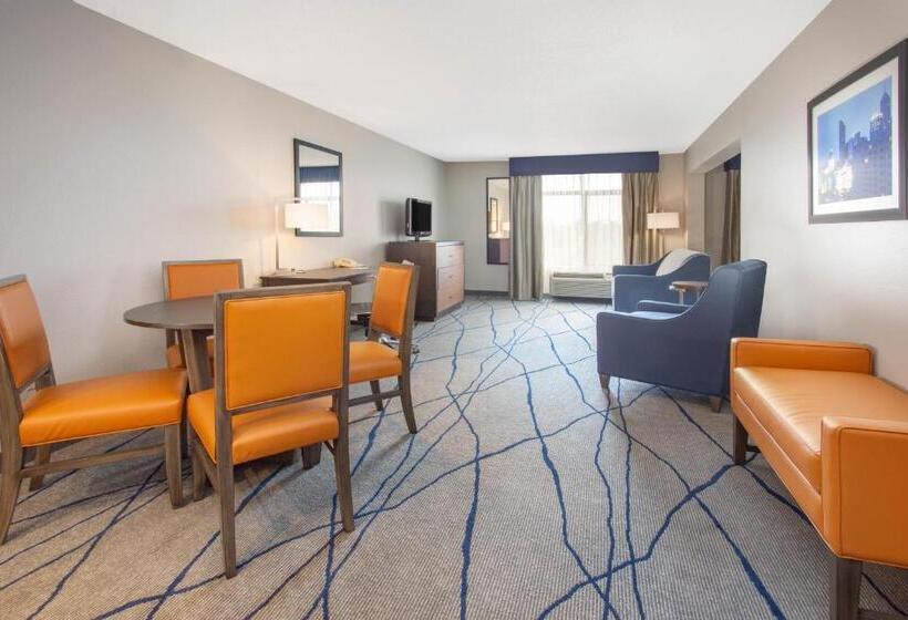 Люкс Deluxe Кровать Кинг, Wingate By Wyndham Indianapolis Airport Plainfield