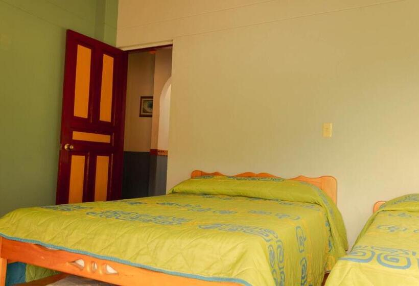 غرفة قياسية رباعية, Felicina