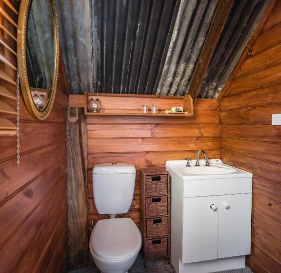 带大床的标准工作室, Capers Cottage And Barn Accommodation