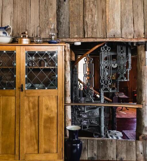 带大床的标准工作室, Capers Cottage And Barn Accommodation