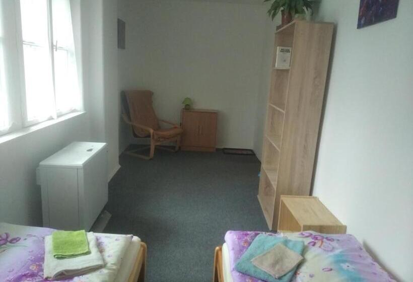 חדר סטנדרט חדר אמבטיה משותף, Chata Tokáň