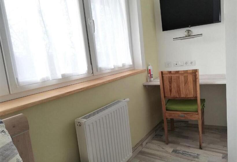 חדר סטנדרט יחיד, Haus Monti