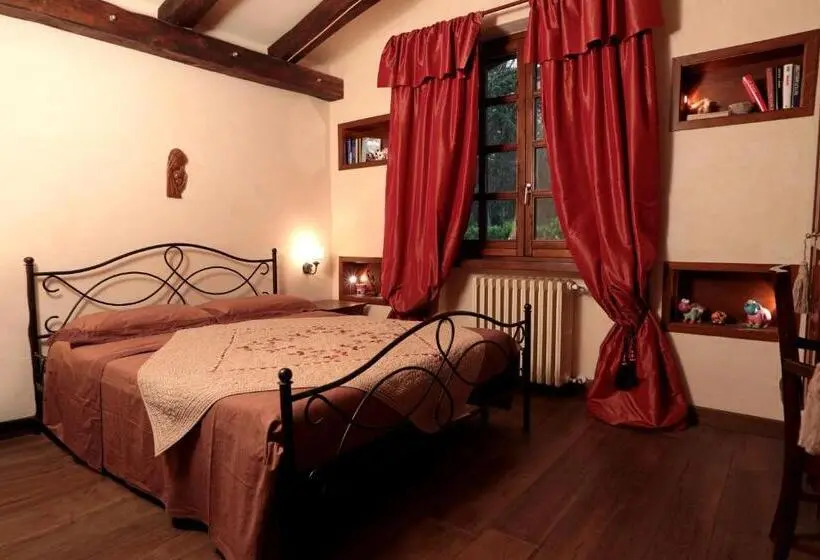 スタンダードルーム, I Lari Castel Del Monte